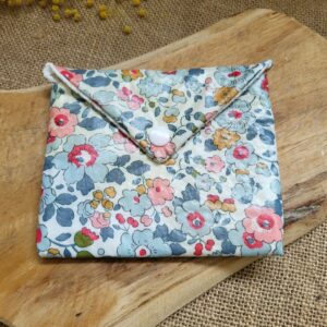 pochette à savon en tissu liberty enduit avec défaut