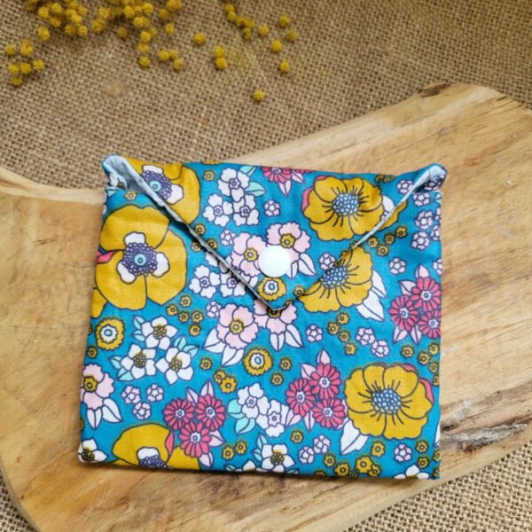 pochette à savon en coton enduit flower power